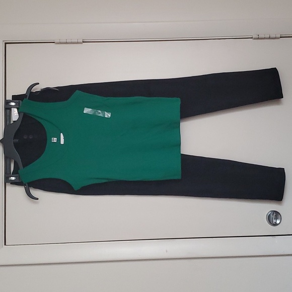 *NWT* Uniqlo's Green Cotton Long Round Neck Vest - Picture 10 of 12